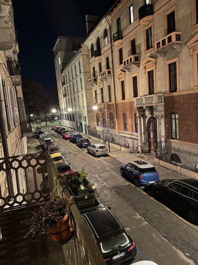 Emozione Torino - Affascinante, Silenzioso, In Palazzo D'Epoca Pressi Piazza Solferino Appartement Buitenkant foto